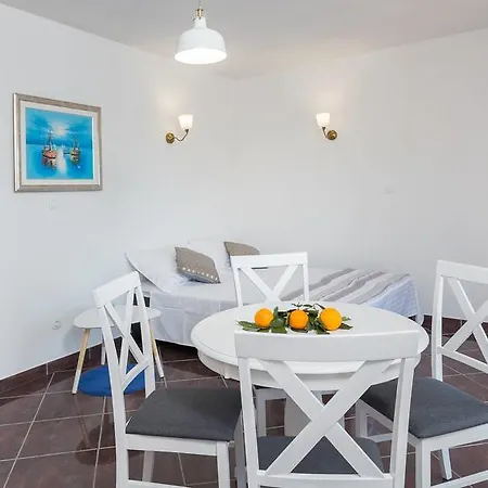 Amavi Apartmán