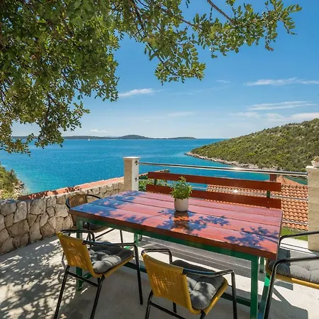 Amavi Apartmán Vinišće
